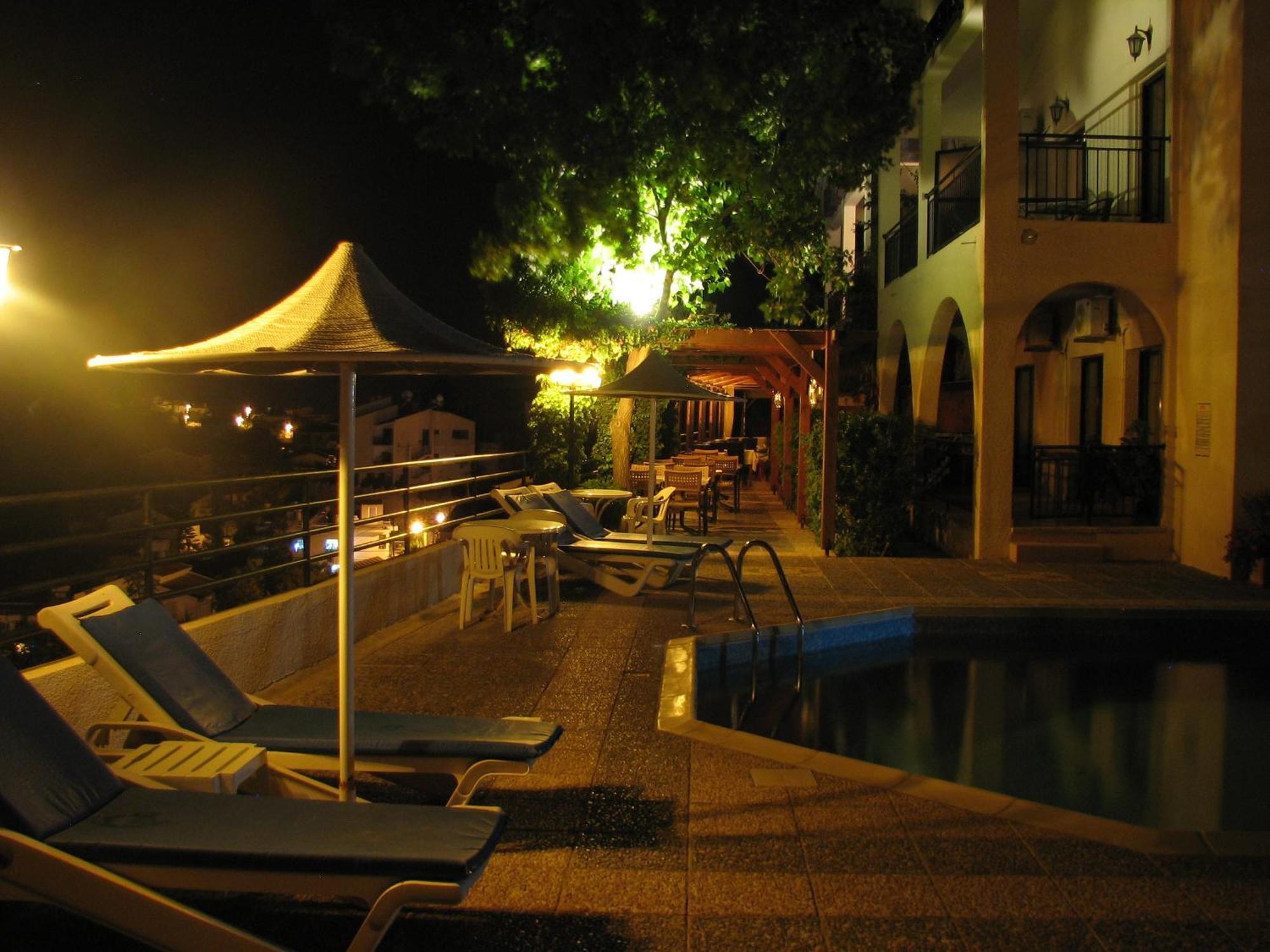 Hill View Hotel Apartments Pissouri Luaran gambar