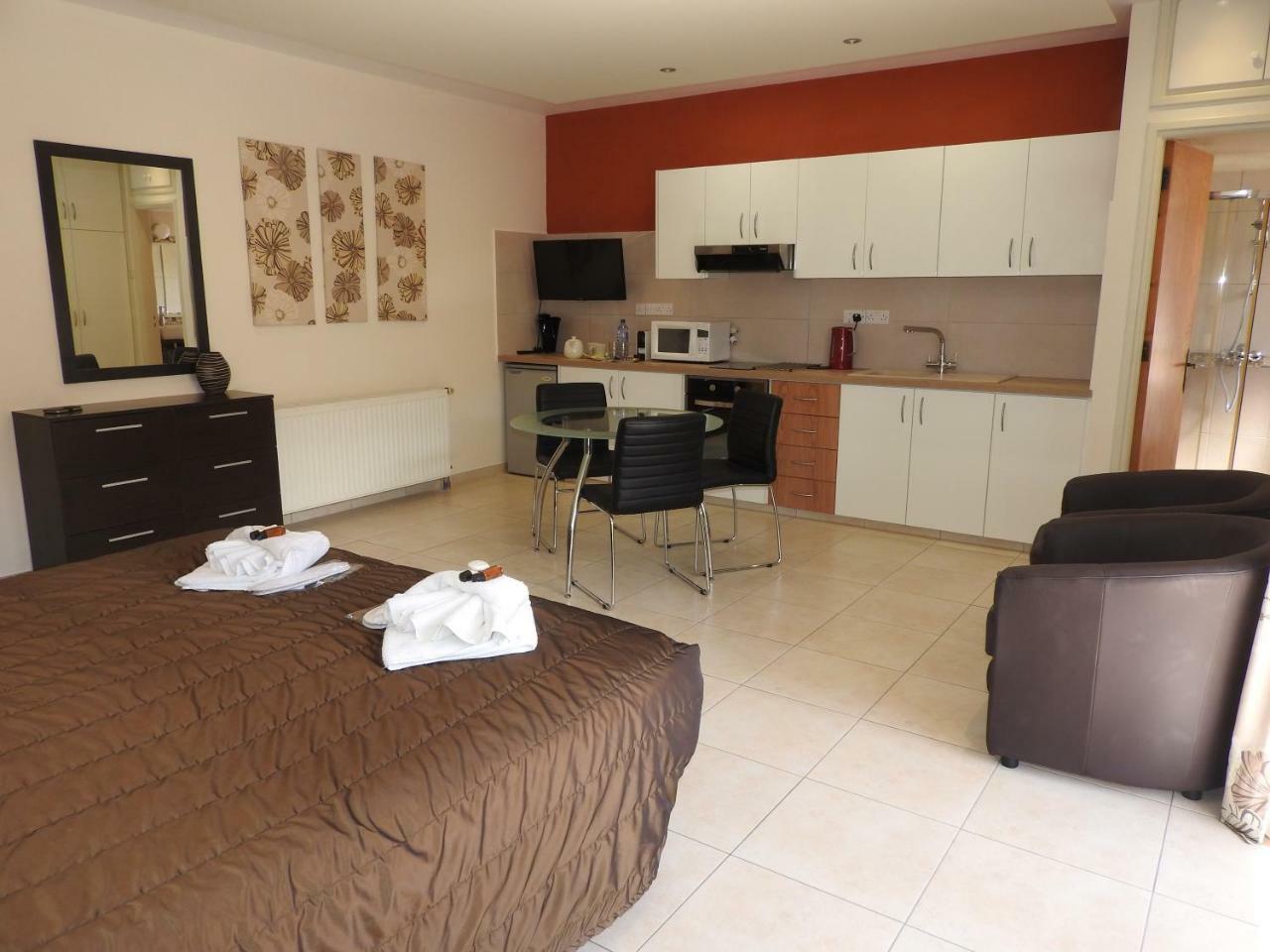 Hill View Hotel Apartments Pissouri Luaran gambar